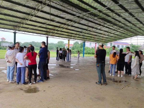 遠程監(jiān)控,報警巡邏,清機加鈔,清分整點,憑證寄庫,頭寸箱寄庫,商鋪安保,智能家居