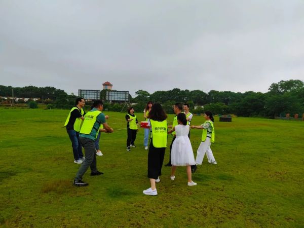 遠程監(jiān)控,報警巡邏,清機加鈔,清分整點,憑證寄庫,頭寸箱寄庫,商鋪安保,智能家居